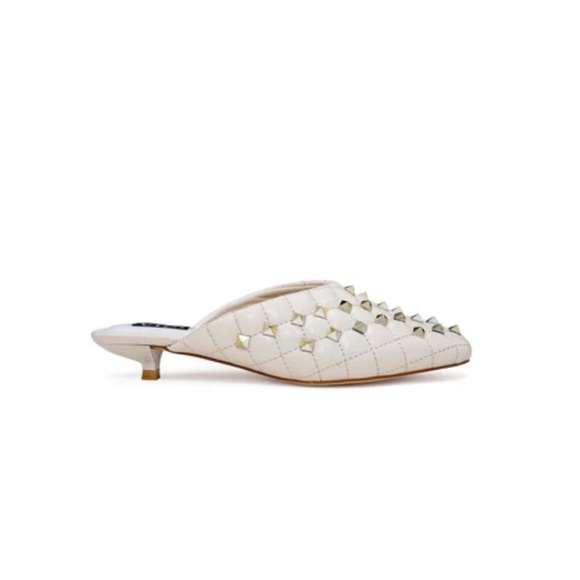 VICI Studded Mule Women’s Slip on Shoe in Ivory 8.5 - Picture 2 of 8